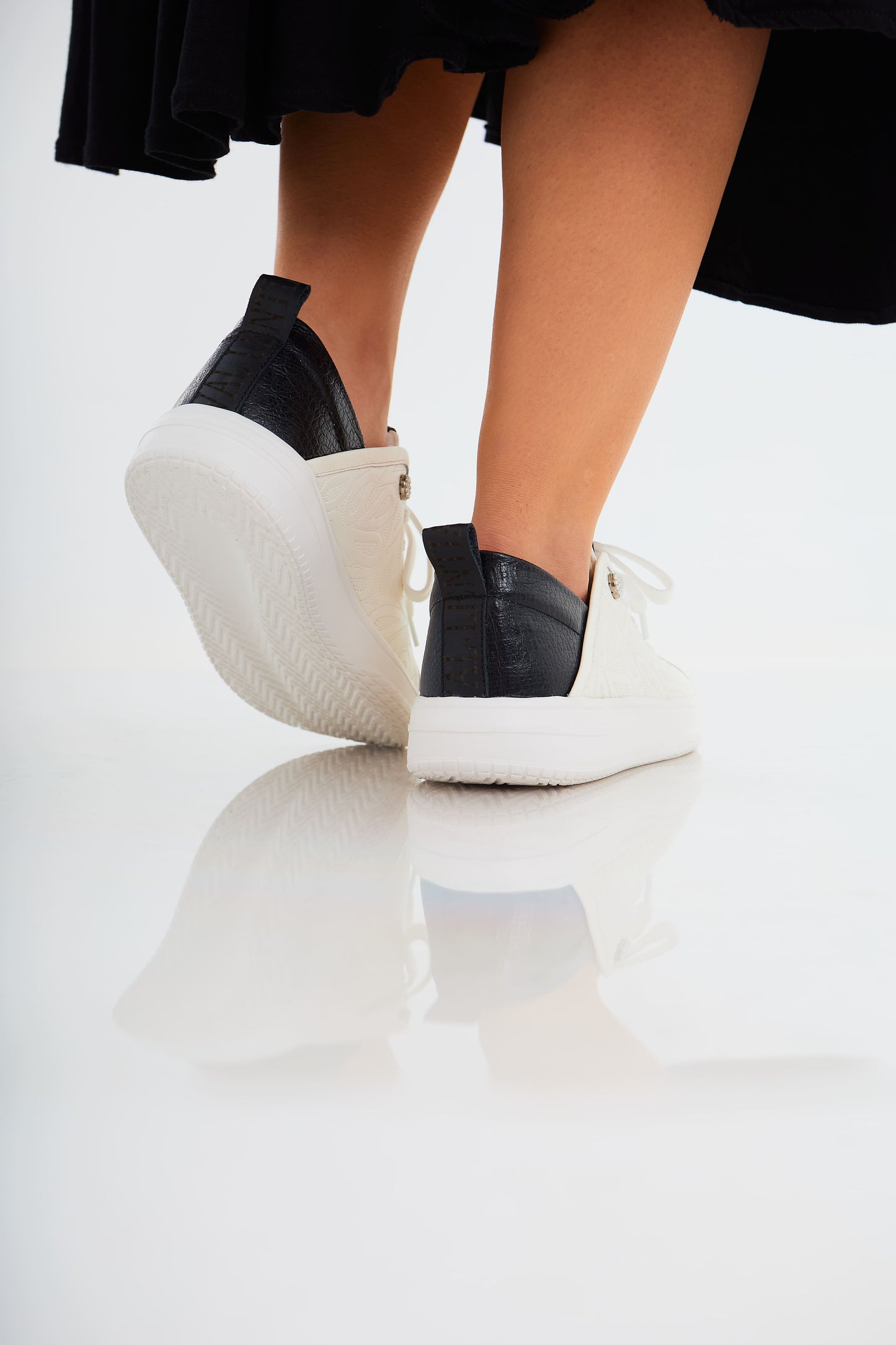 Zapatillas en cuero Val·lentia Blanco Talco 001 NLT