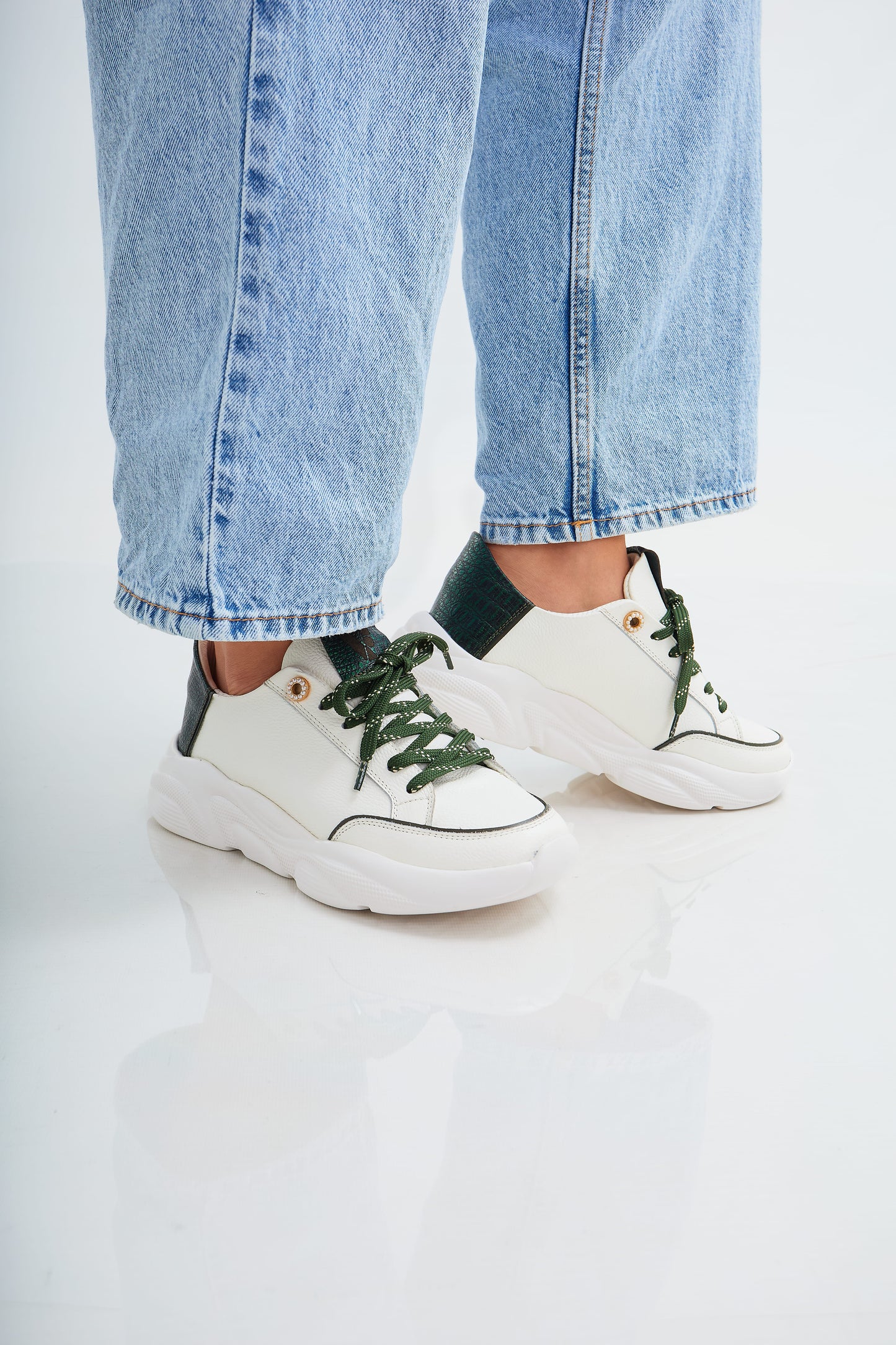 Zapatillas en cuero Val·lentia Blanco Verde 002 BVR