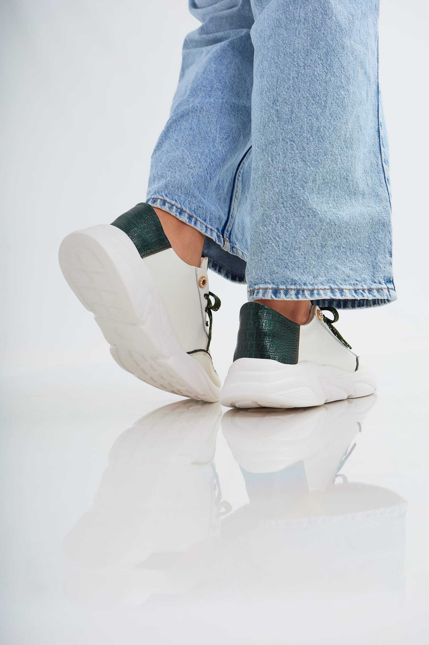 Zapatillas en cuero Val·lentia Blanco Verde 002 BVR