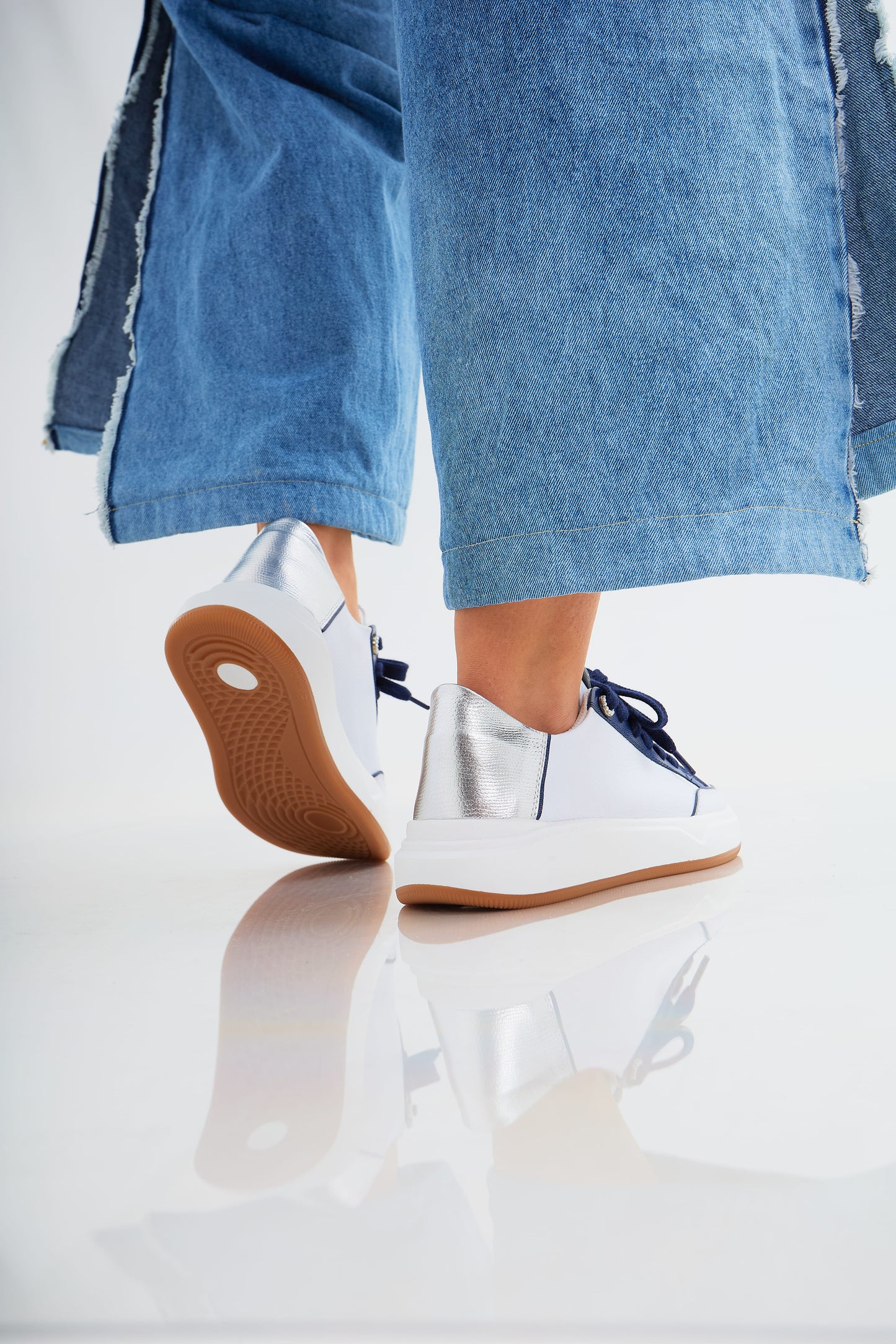 Zapatillas en cuero Val·lentia Blanco Azul 002 BP