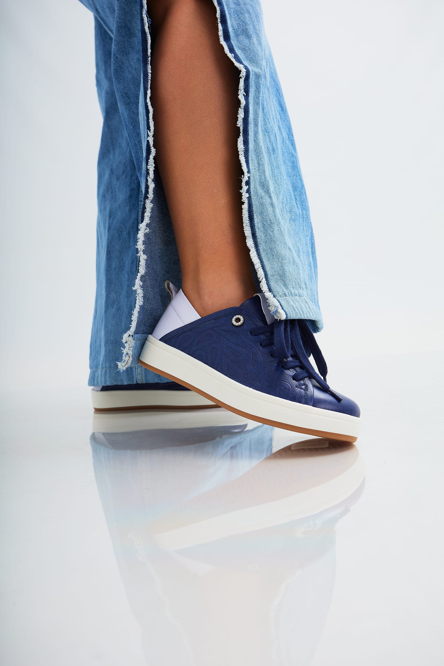 Zapatillas en cuero Val·lentia Azul Blanco 001 ZB
