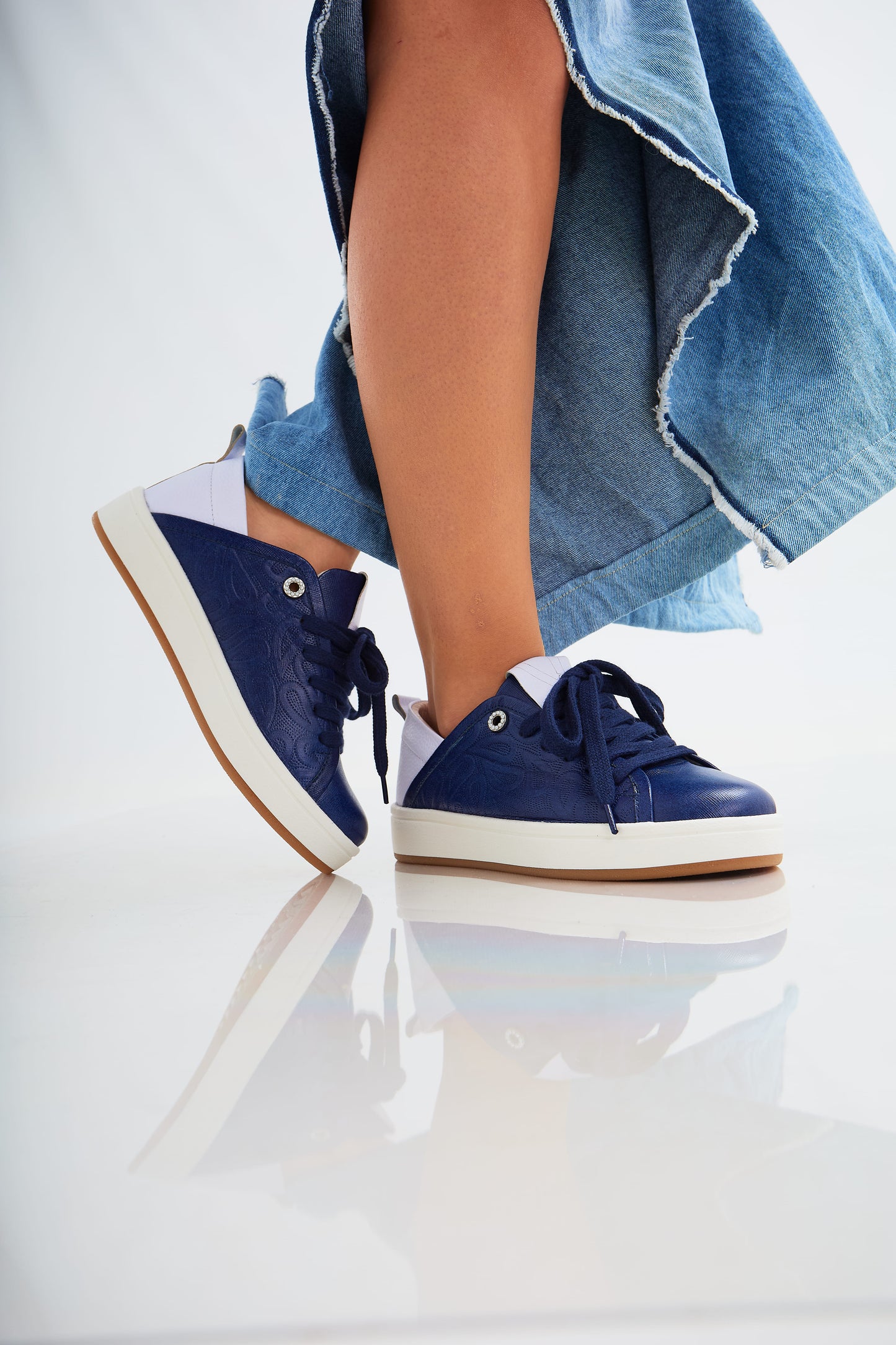Zapatillas en cuero Val·lentia Azul Blanco 001 ZB