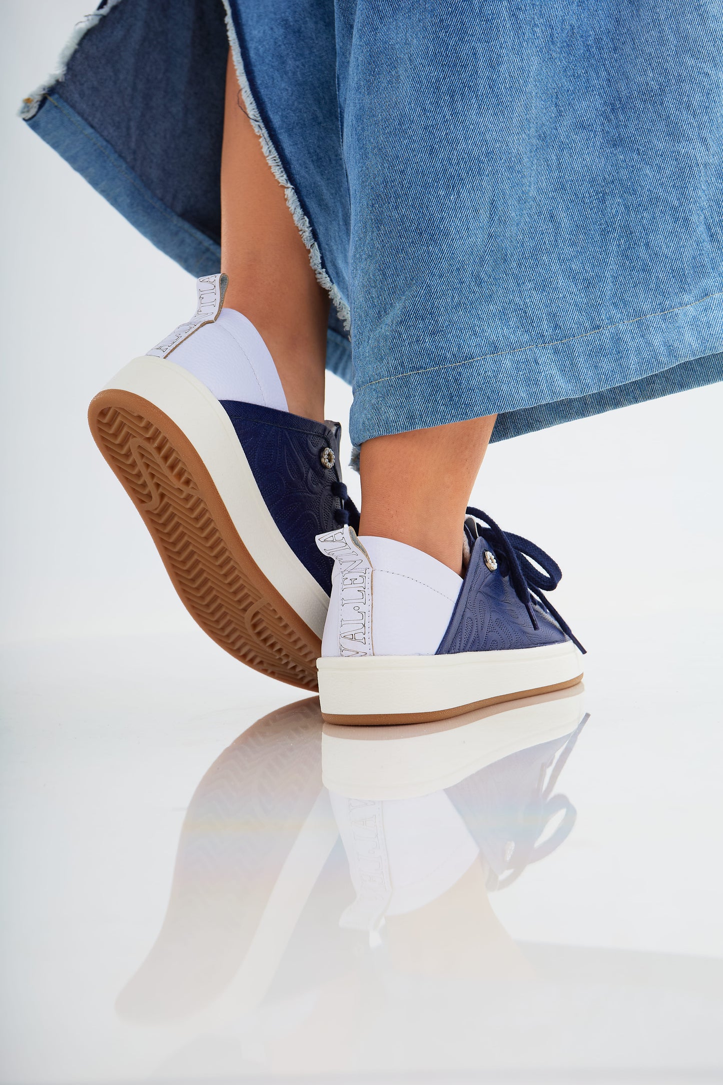 Zapatillas en cuero Val·lentia Azul Blanco 001 ZB